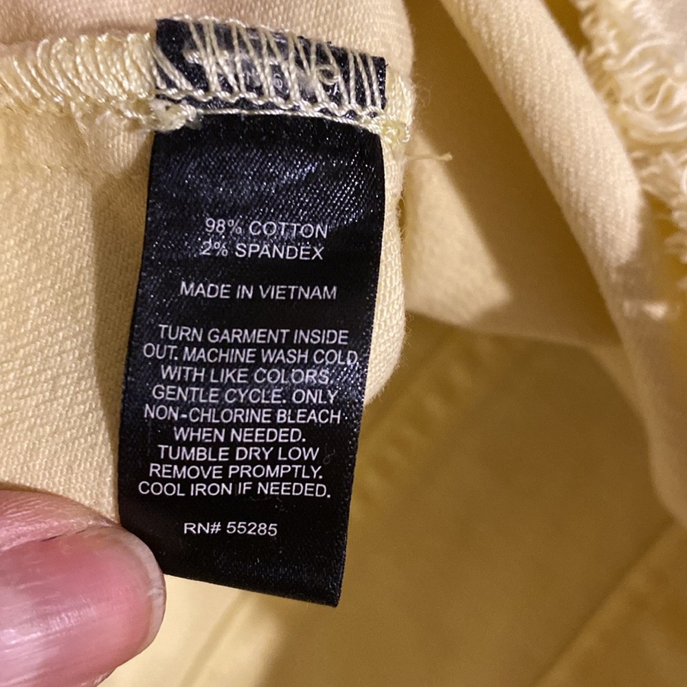 Express Distressed Jean Jacket. Euc. - image 3